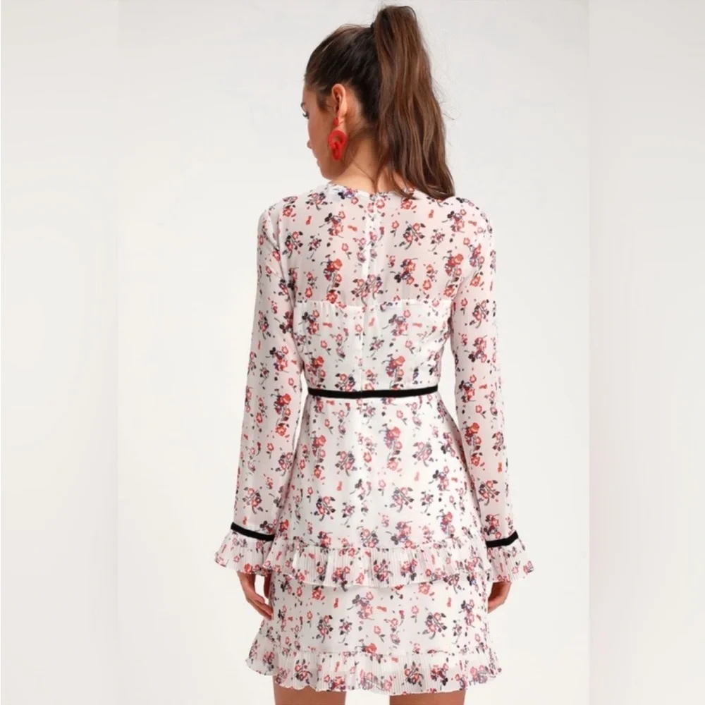 Lulus Floral to See White Floral Print Long Sleeve Mini Dress Size Medium - Picture 3 of 13